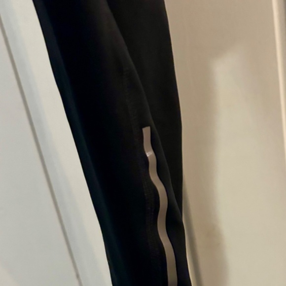 Nike Dry Fit Black Large Running Pants/tights with zipper cuff Athletic Workout - Picture 8 of 9